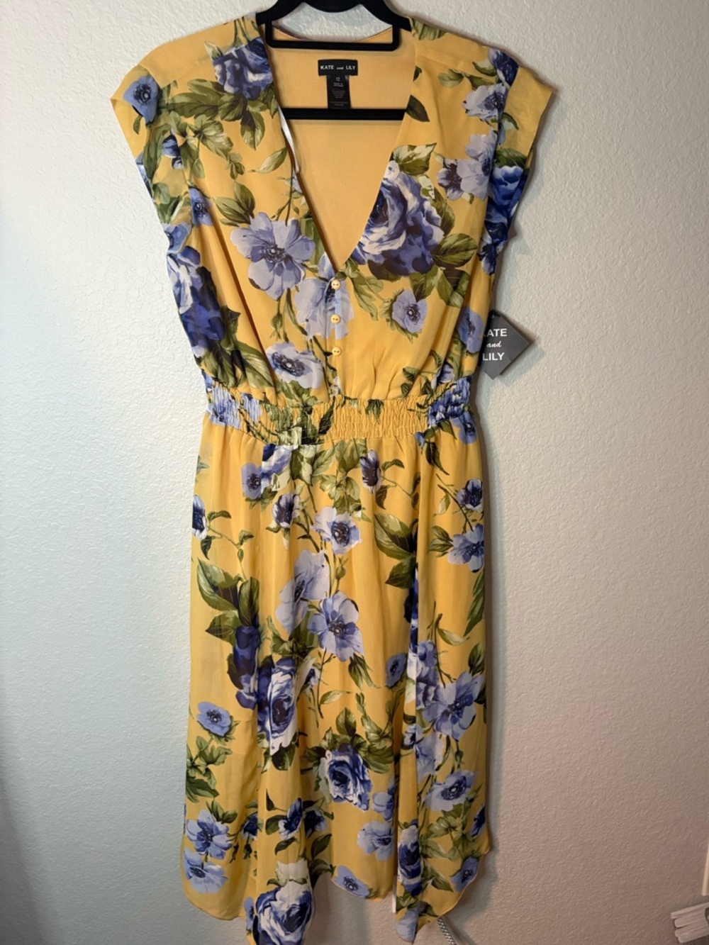 Kate and Lily Yellow Floral V-Neck Midi Dress